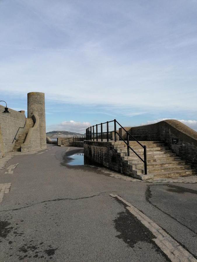 The Royal Lion Hotel Lyme Regis Exteriör bild
