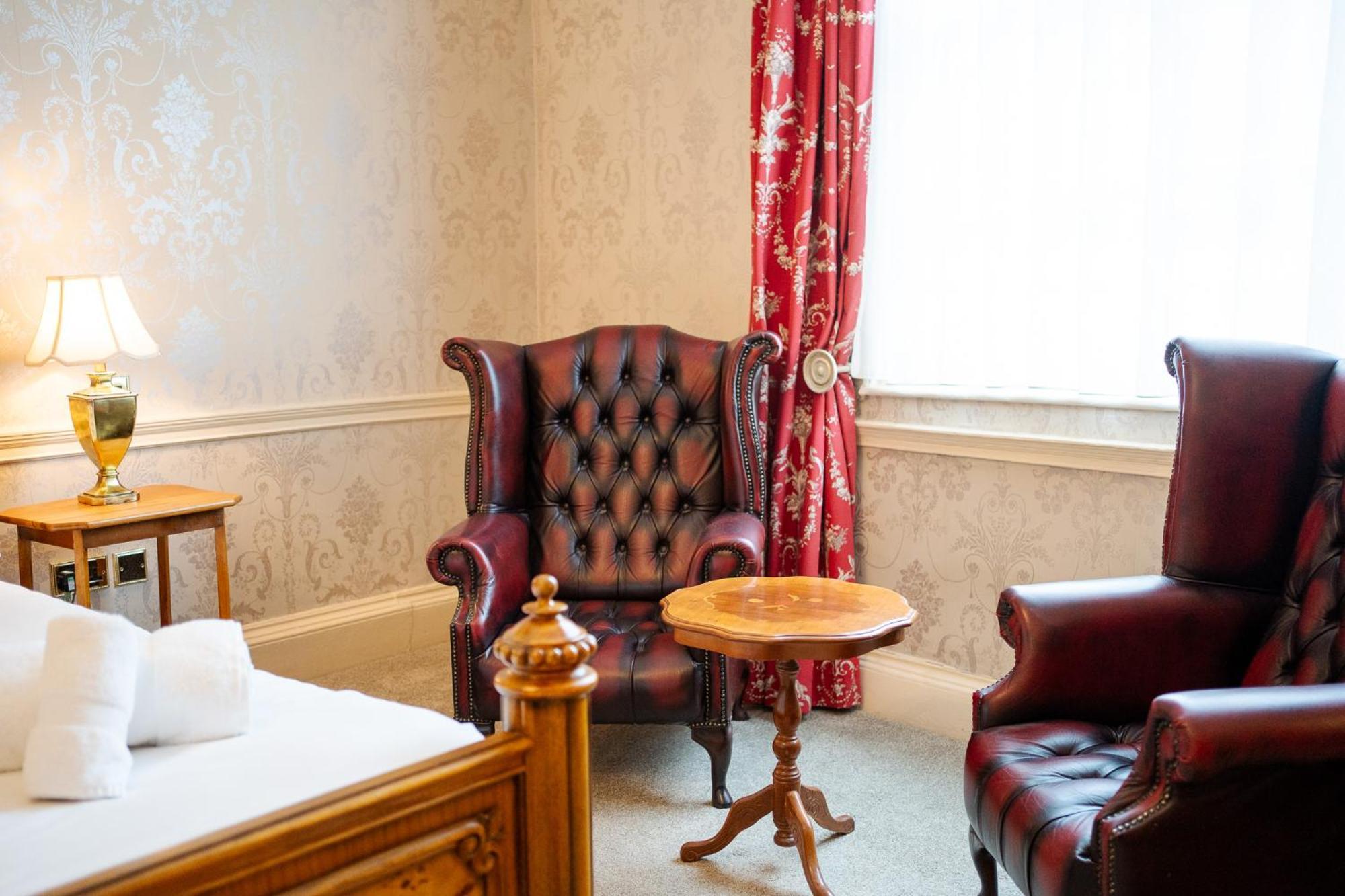 The Royal Lion Hotel Lyme Regis Rum bild